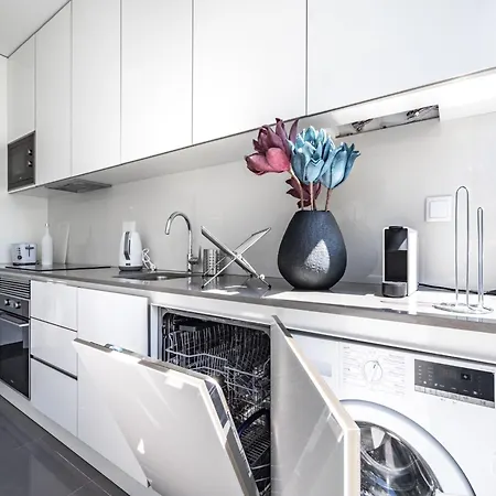 Akicity Benfica Mistery * Лісабон