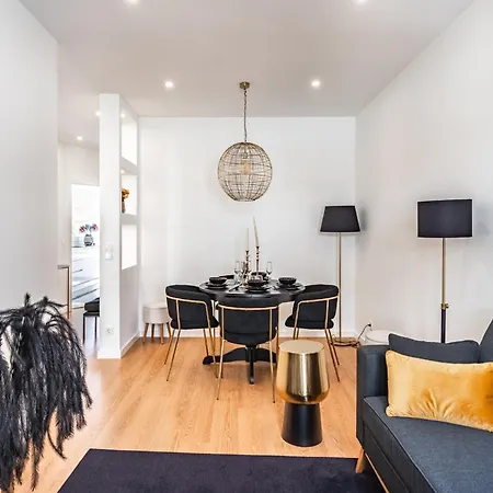 Akicity Benfica Mistery * Лісабон